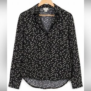 Dippin Daisy’s NWOT Black and White Patterned Women's Button Down Shirt